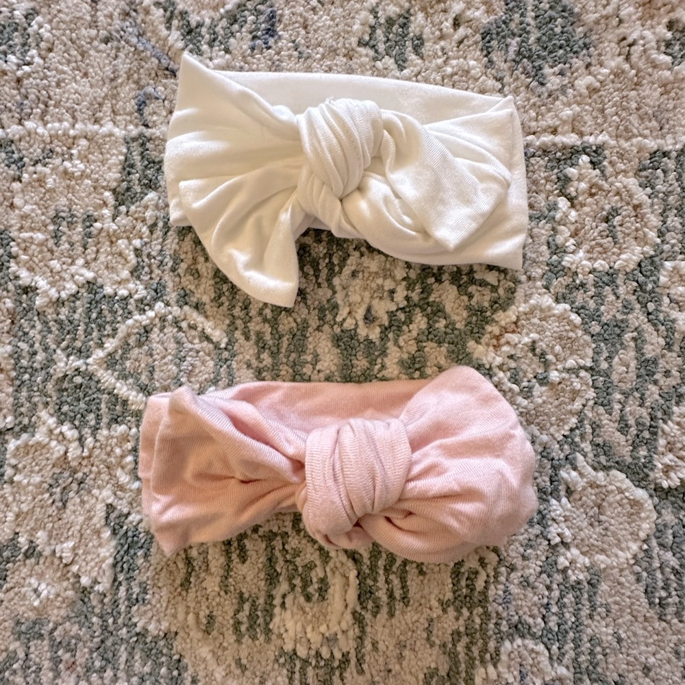 Lou Lou and Company Knit Headband Bows